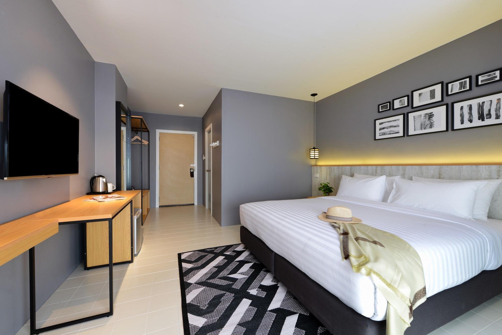 Hotel Ruenthip Pattaya Zewnętrze zdjęcie