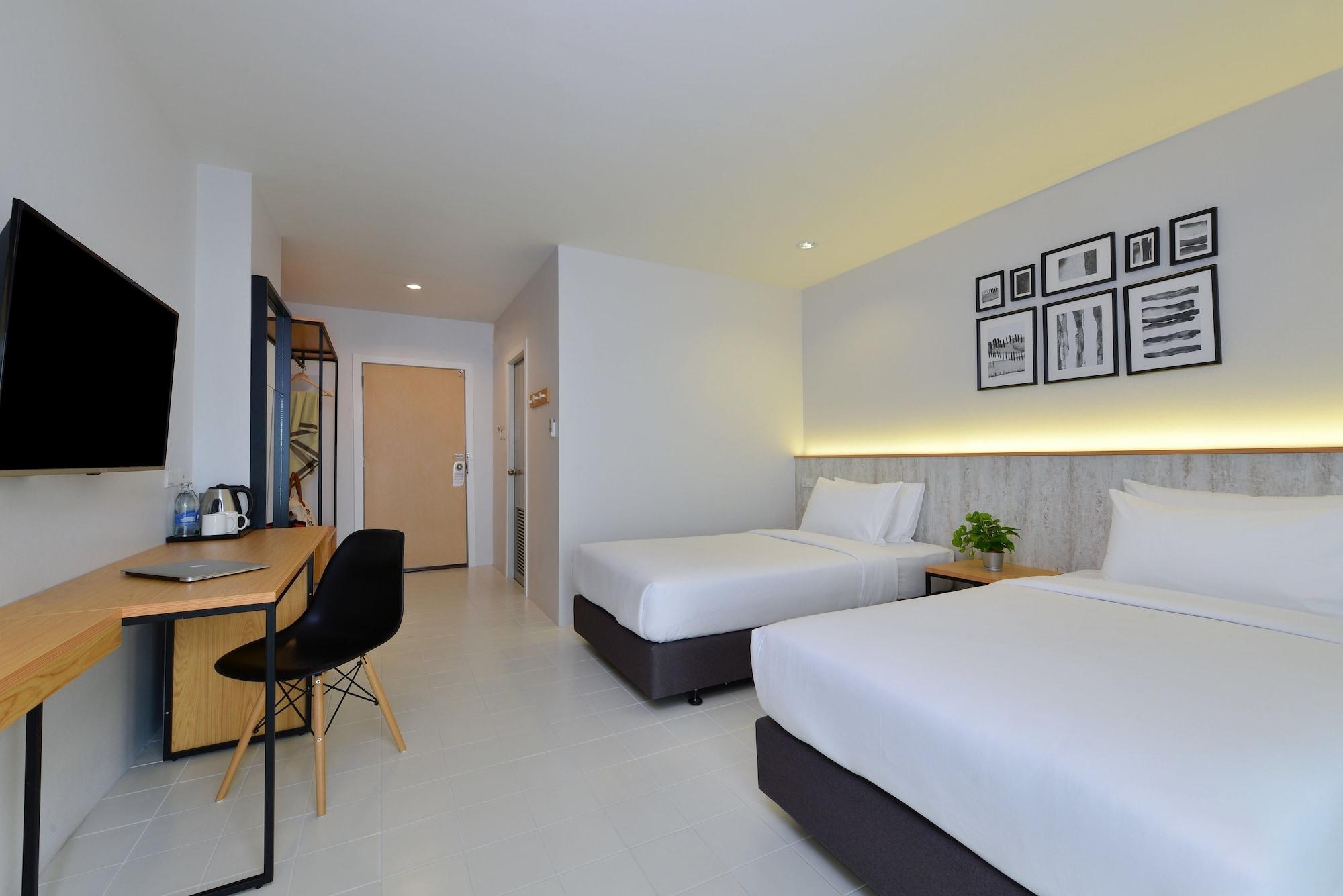 Hotel Ruenthip Pattaya Zewnętrze zdjęcie